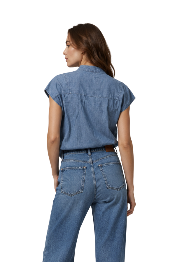 The Suzy Button Front Top