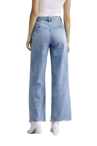 Alison Pleated Leg Jean in light wash, back view with patch pockets and frayed hem